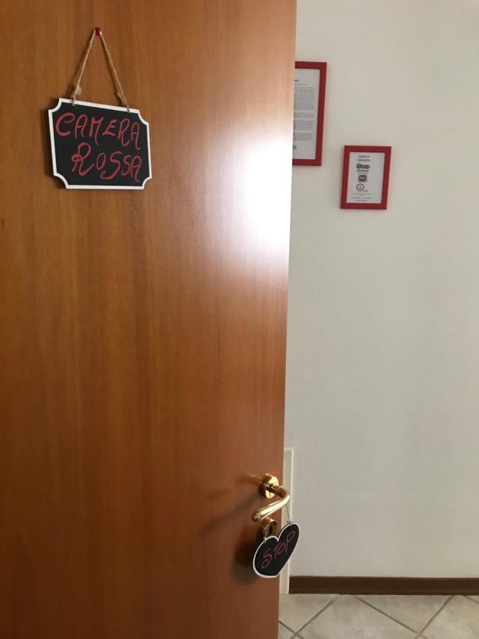 Casa Di Cipri Hotell Montale  Eksteriør bilde